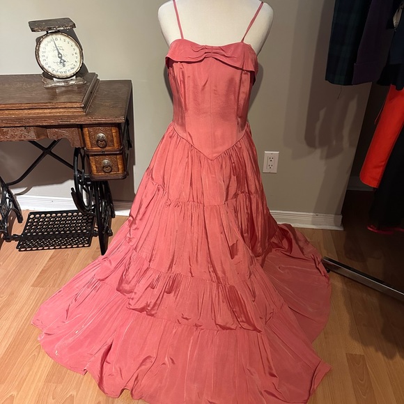 1950’s Vintage Pink Taffeta Prom Dress- AS IS - Picture 1 of 12